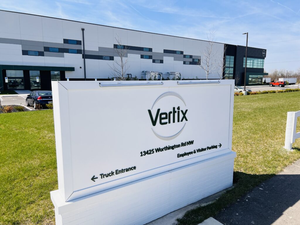 Welcome to Vertix: Your Sustainable HDPE Recycling Solution